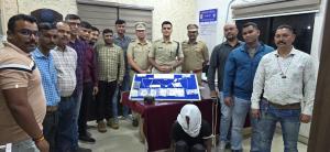 Jaripatka Police Solve 6 House Burglaries Cases, Recover ₹8.7 Lakh Stolen Goods
								